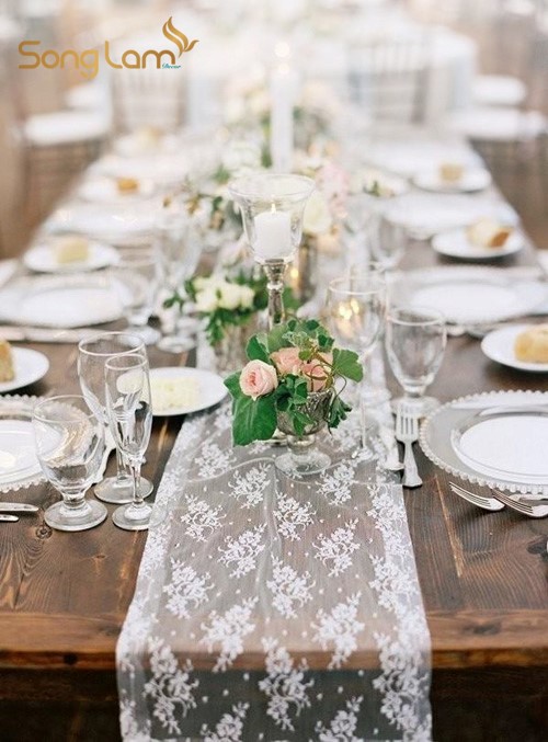 khăn trải bàn tiệc cưới1