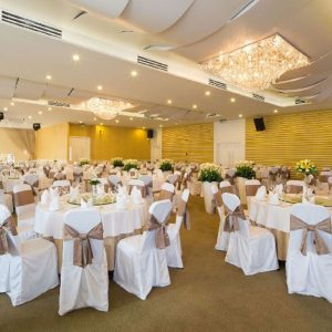 Những Màu Sắc May Áo Ghế Tiệc Cưới Trang Nhã, Sang Trọng