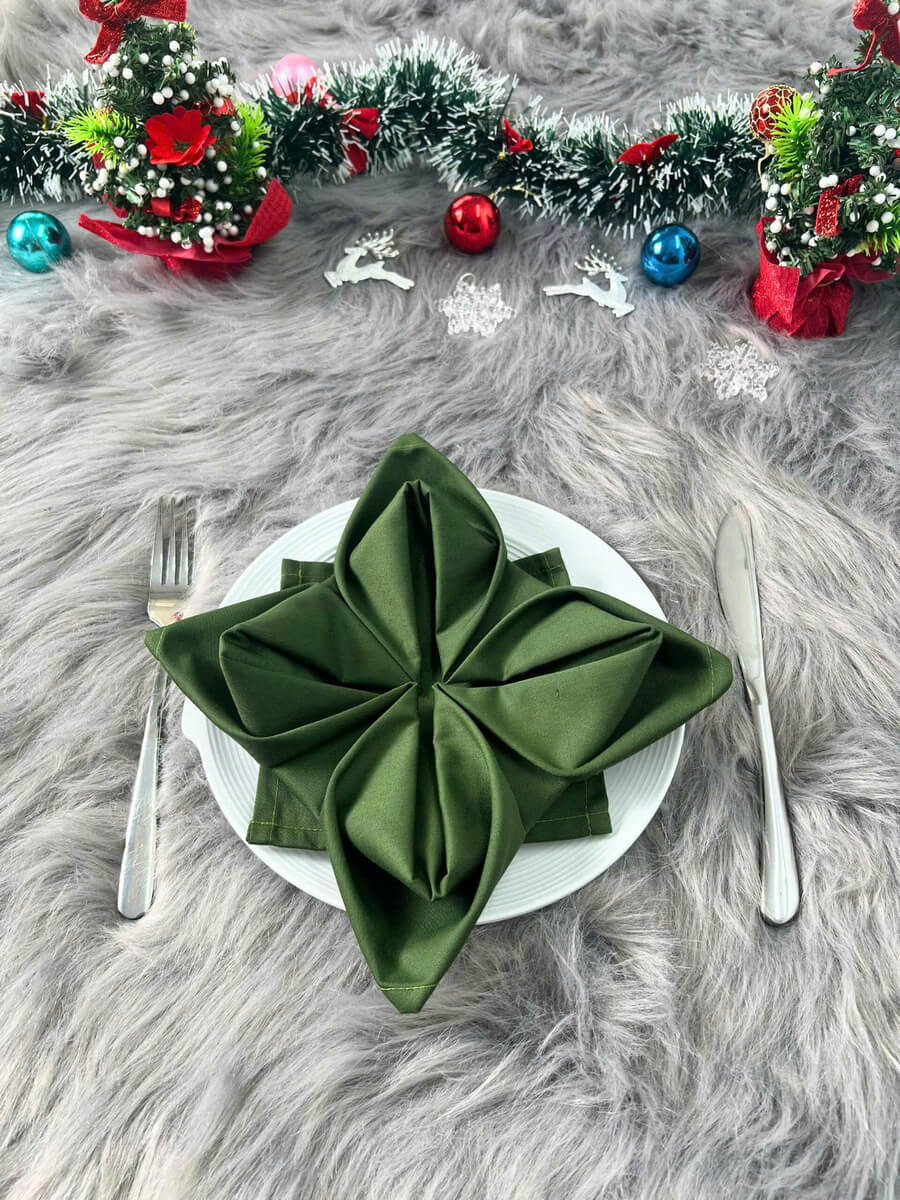 Vì sao nên chú trọng sự đồng nhất của khăn ăn bàn tiệc?