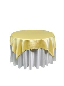 Tại sao việc phối màu khăn bàn và ghế lại quan trọng đến vậy?