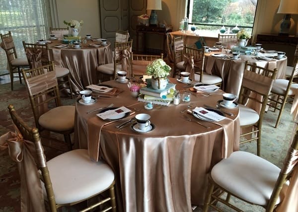 Vì sao khăn bàn lại bị co rút?