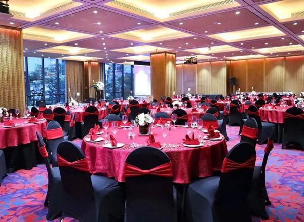 Tầm quan trọng của việc giữ khăn bàn luôn sạch sẽ