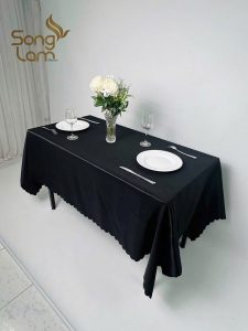 Bí quyết chọn mua khăn trải bàn chất lượng, 'bất chấp' thời gian