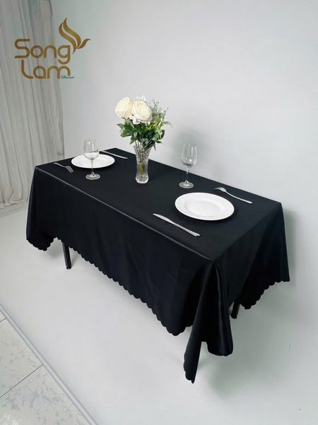 Bí quyết chọn mua khăn trải bàn chất lượng, 'bất chấp' thời gian