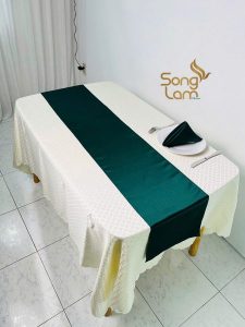 Vì sao phối màu table runner đúng cách lại quan trọng?