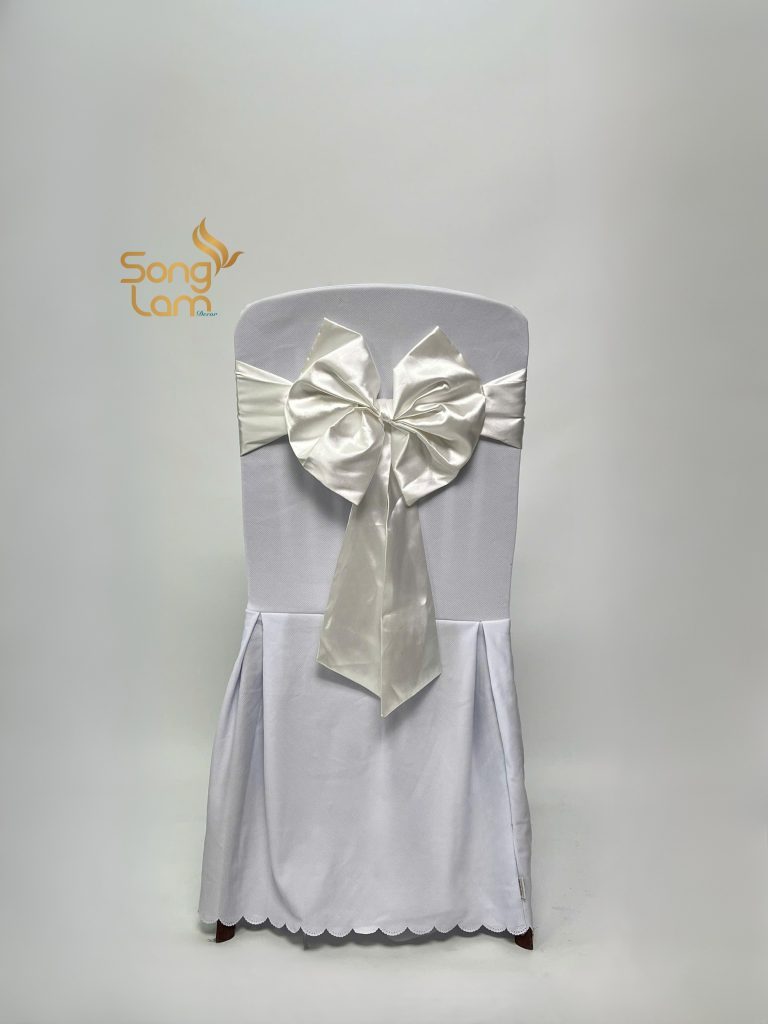 Concept sang trọng và cổ điển nên chọn nơ ghế màu gì?