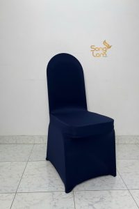 Làm sạch viền áo ghế nhà hàng định kỳ giúp nâng cao tính thẩm mỹ và sự chuyên nghiệp